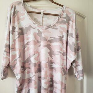 Honeyme Soft Gray & Pink Camo Sweater